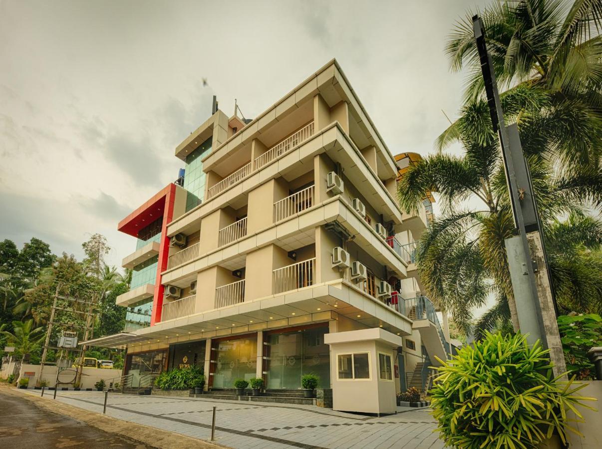Vidya Residency Hotel Thrissur Exterior photo